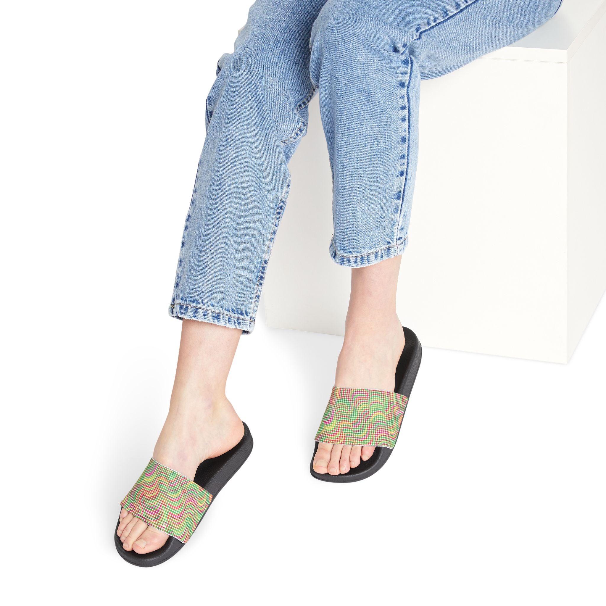 Women’s Houndstooth Sandals/Slides