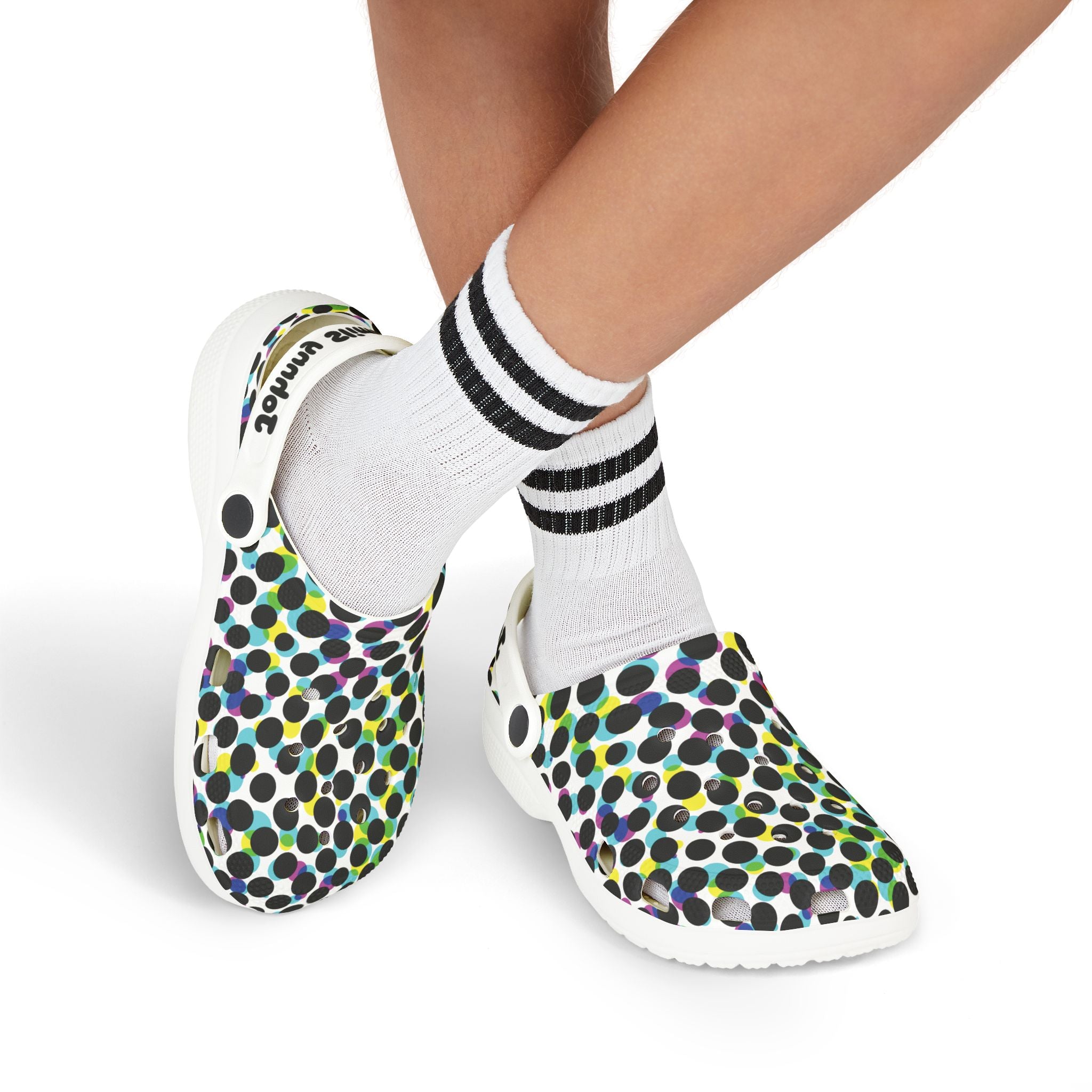 Colorful Kids' EVA Foam Clogs for Summer Fun, Playful Footwear for Outdoor Adventures, Trendy Slip-On Shoes for Kids, Ideal Birthday [...]